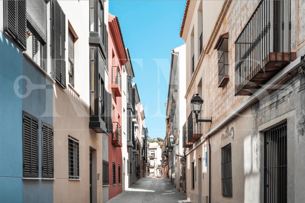 Relaxing Apartment With Community Pool & Parking- Center Màlaga Exteriér fotografie